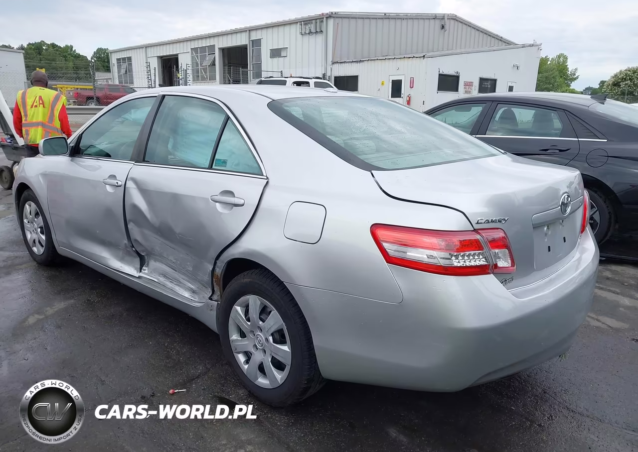 2011 Toyota Camry Le VIN:4T1BF3EK8BU762681 - 3