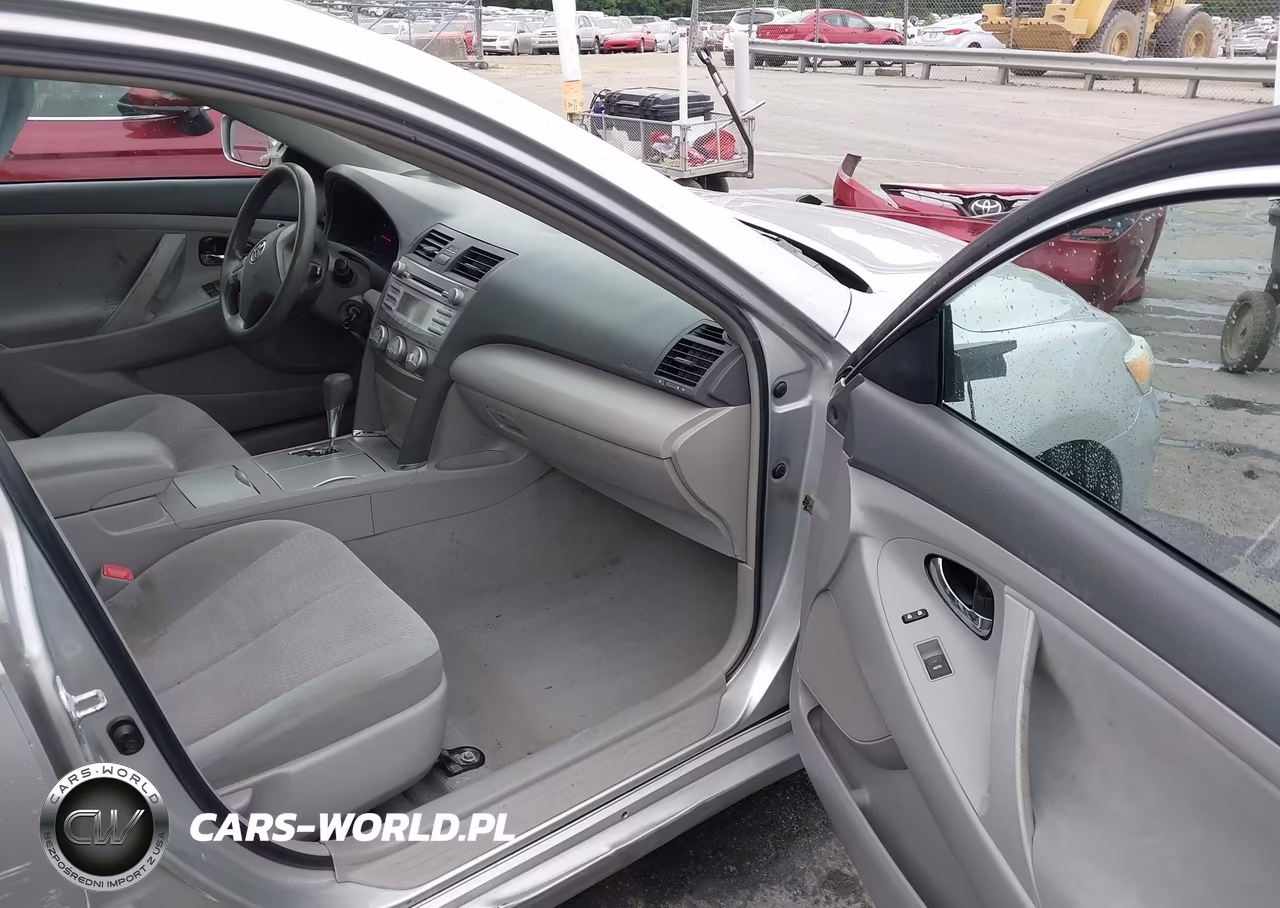 2011 Toyota Camry Le VIN:4T1BF3EK8BU762681 - 5