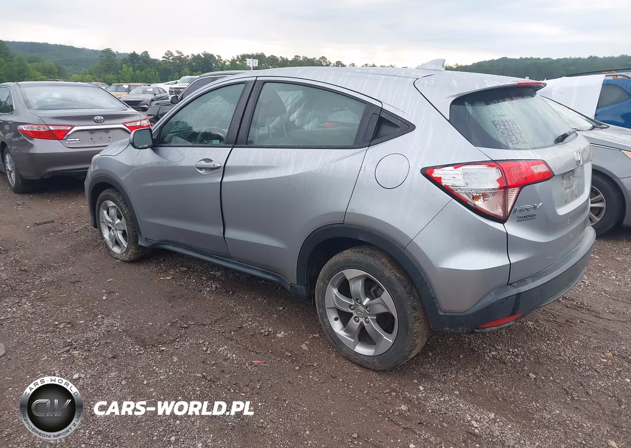 2018 Honda Hr-V Lx VIN:3CZRU5H3XJM722835 - 3