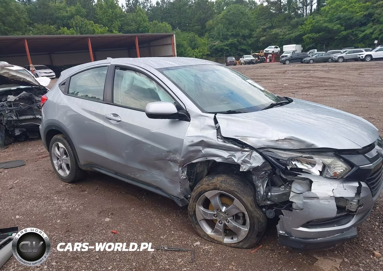 2018 Honda Hr-V Lx VIN:3CZRU5H3XJM722835 - 6