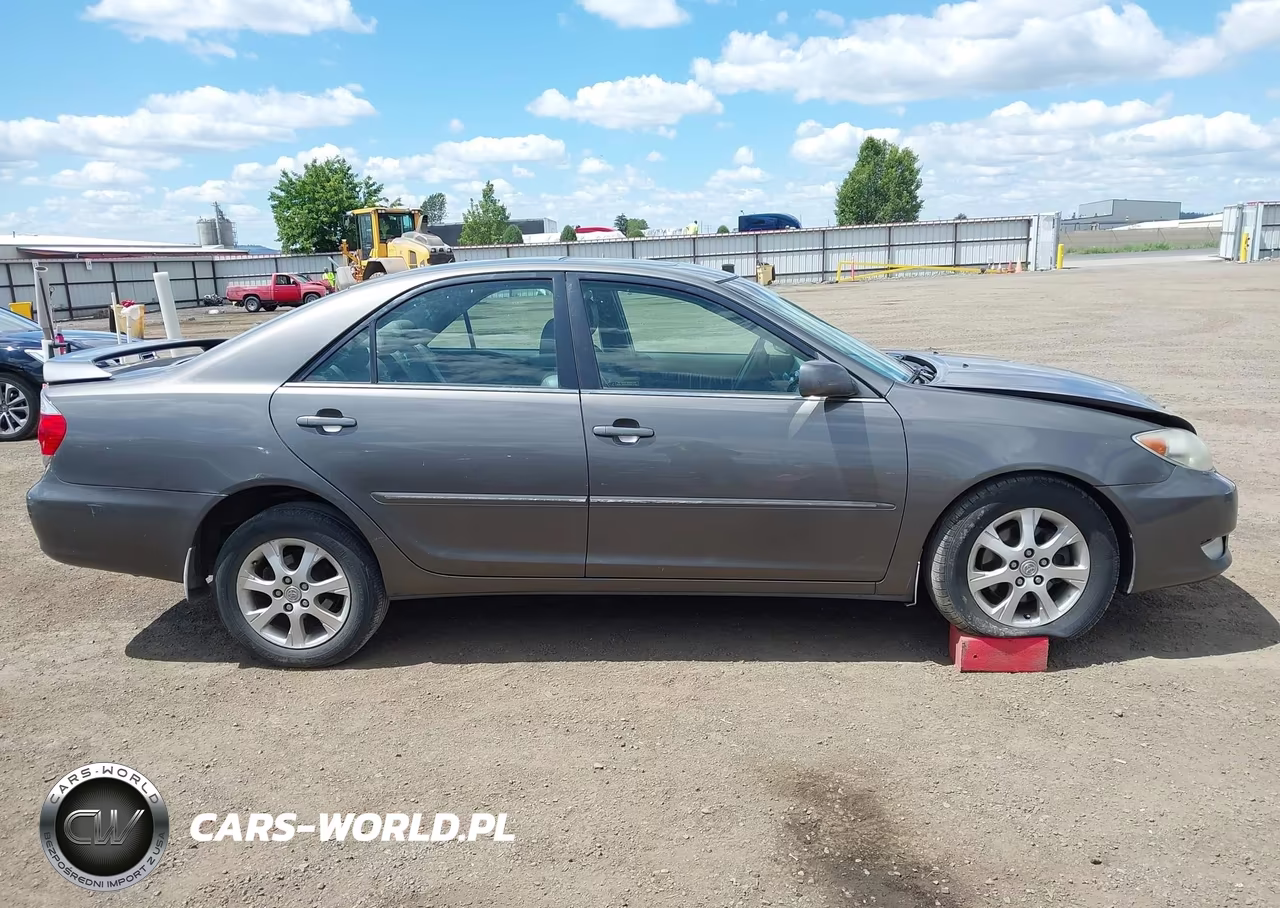 2005 Toyota Camry Xle V6 VIN:4T1BF30K25U597285 - 14