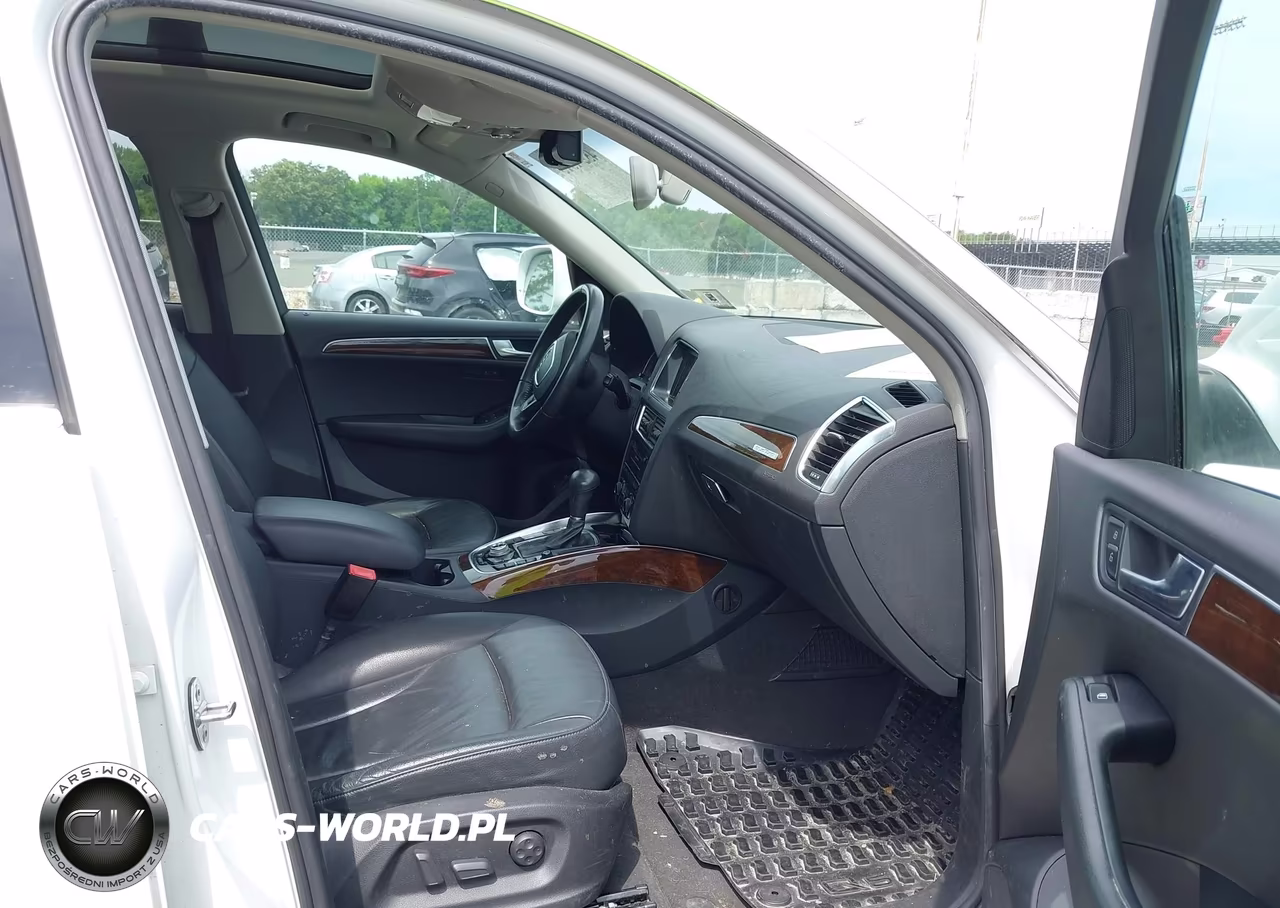 2010 Audi Q5 3.2 Premium VIN:WA1LKAFP7AA045119 - 5
