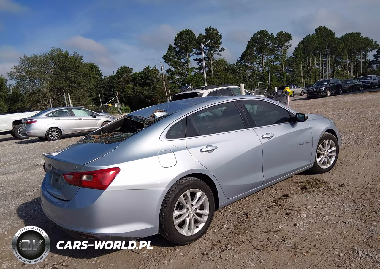 2017 Chevrolet Malibu 1Lt VIN:1G1ZE5ST3HF168262 - 4