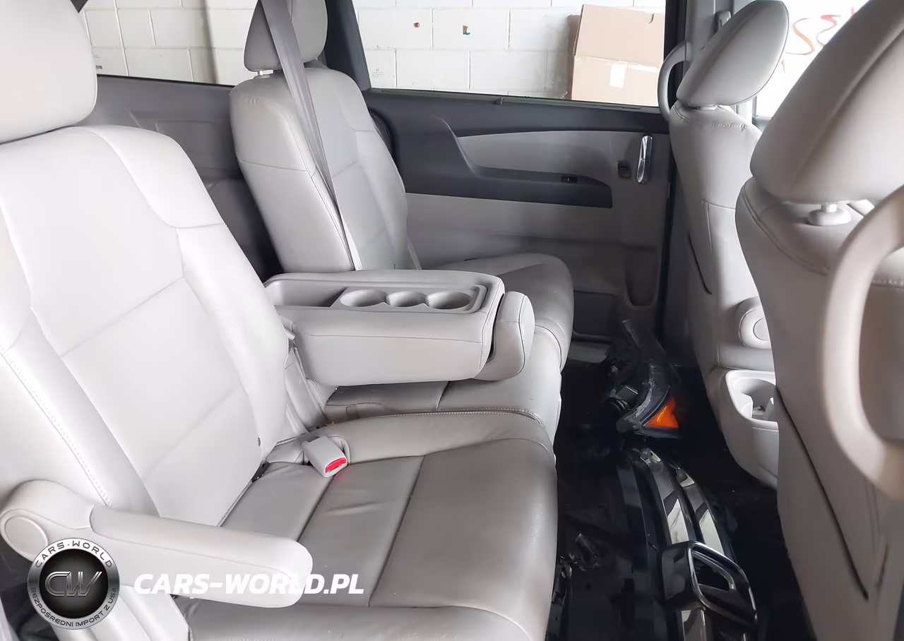 2016 Honda Odyssey Ex-L VIN:5FNRL5H67GB026854 - 8