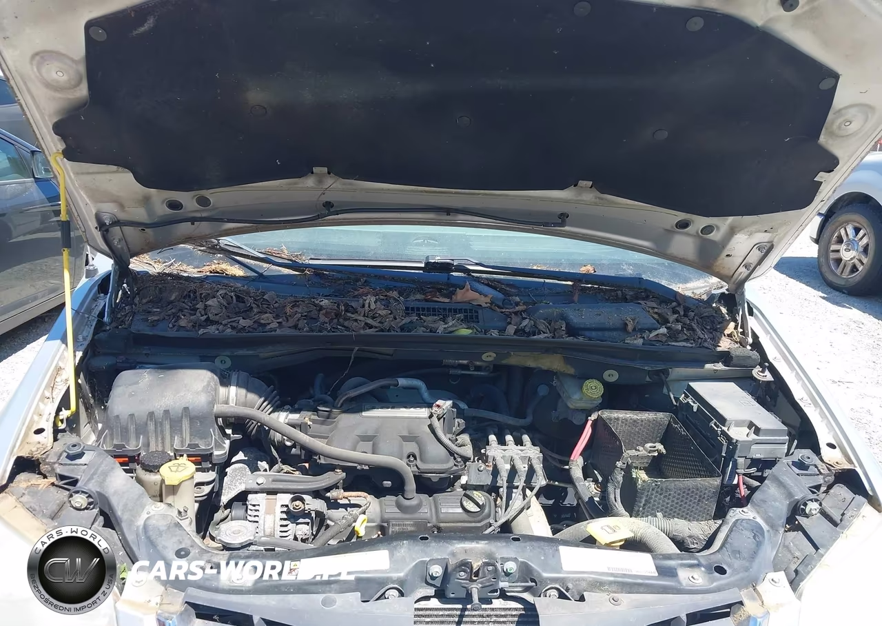 2008 Chrysler Town & Country Touring VIN:2A8HR54P98R113257 - 10