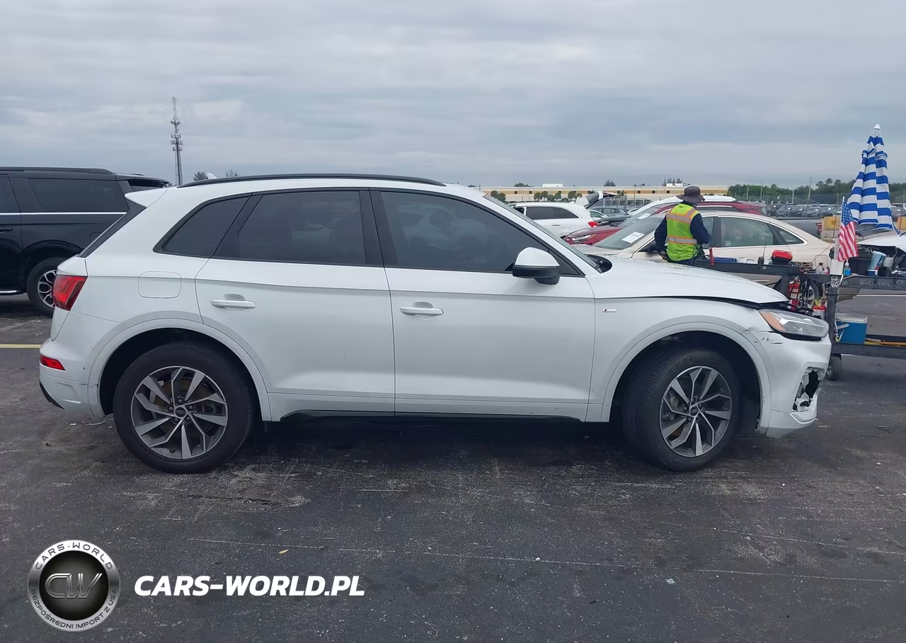 2024 Audi Q5 Premium 45 Tfsi S Line Quattro VIN:WA1GAAFY3R2130137 - 13
