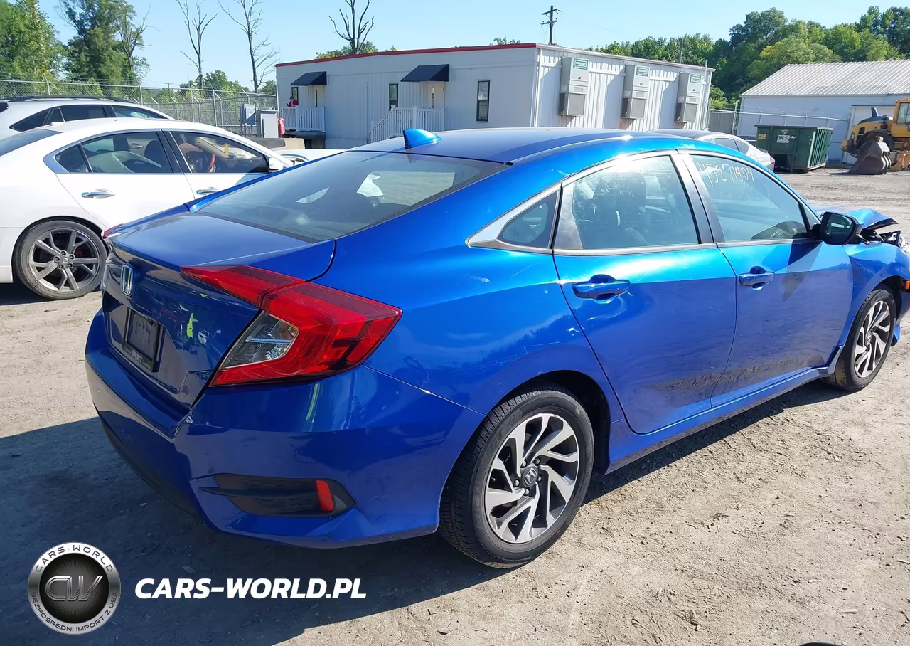 2018 Honda Civic Ex VIN:2HGFC2F72JH594963 - 4