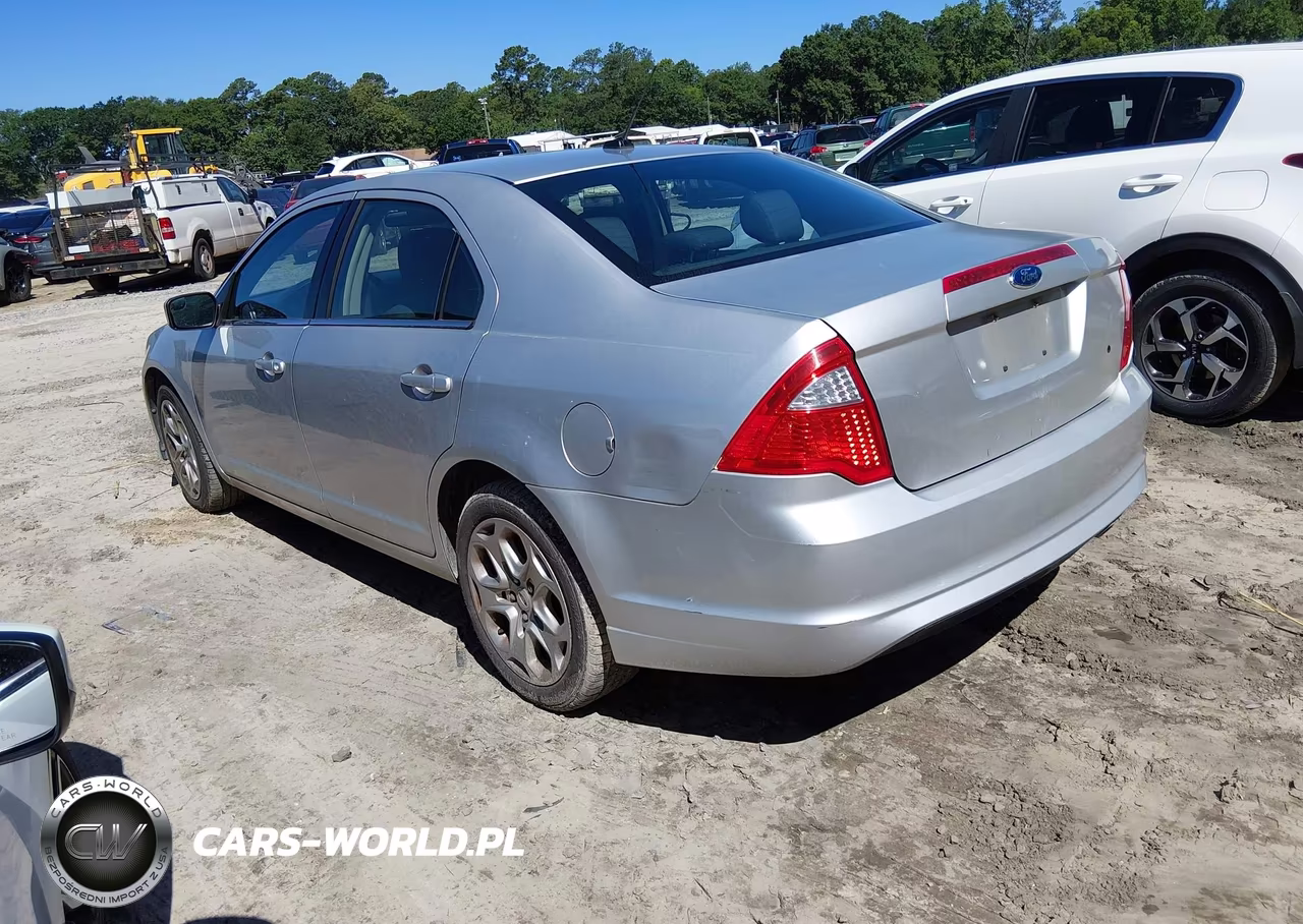 2011 Ford Fusion Se VIN:3FAHP0HA3BR335788 - 3