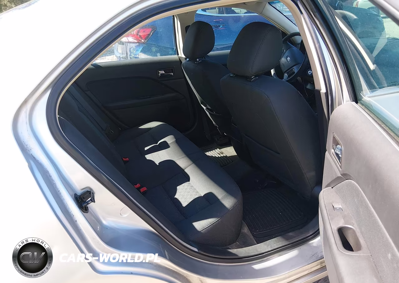 2011 Ford Fusion Se VIN:3FAHP0HA3BR335788 - 8