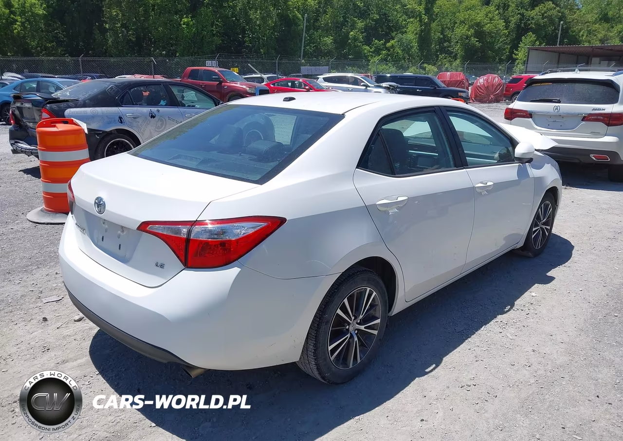 2016 Toyota Corolla Le Premium VIN:2T1BURHE3GC497594 - 4