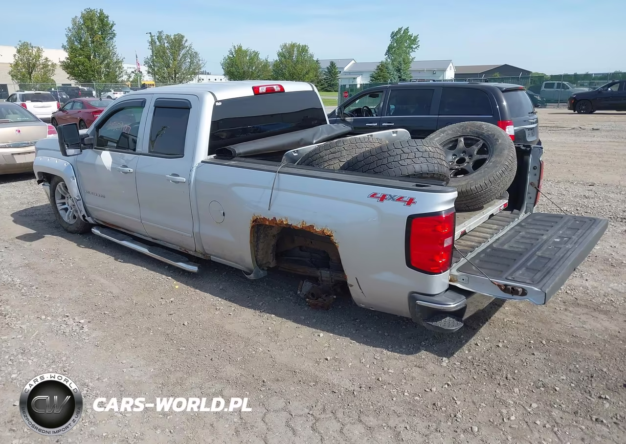 2015 Chevrolet Silverado 1500 1Lt VIN:1GCVKRECXFZ226574 - 3
