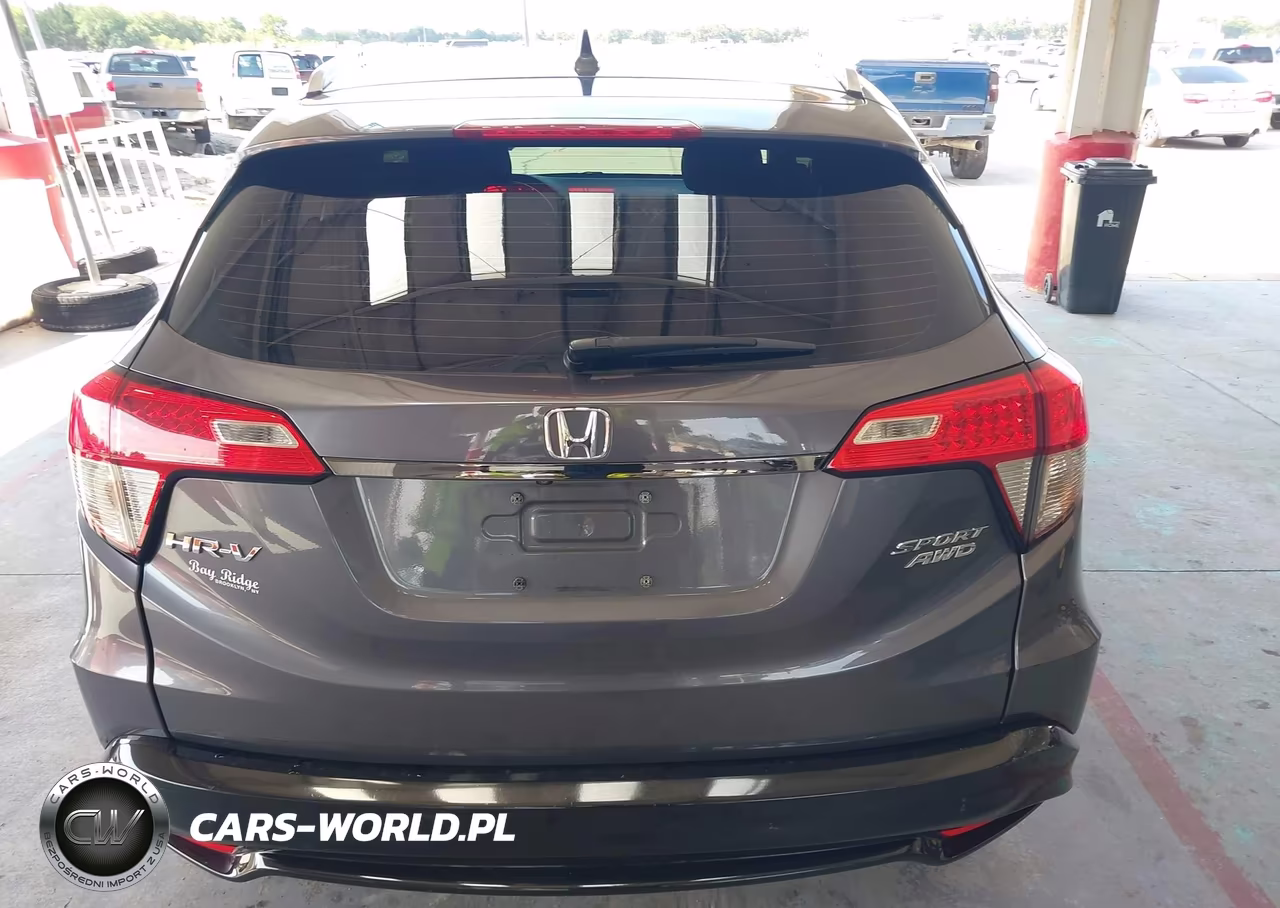 2019 Honda Hr-V Sport VIN:3CZRU6H1XKG712066 - 16
