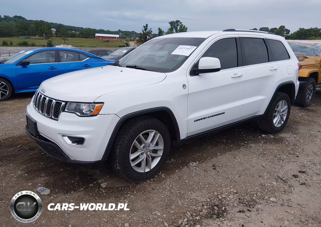 2018 Jeep Grand Cherokee Laredo E 4X4 VIN:1C4RJFAG9JC350536 - 2