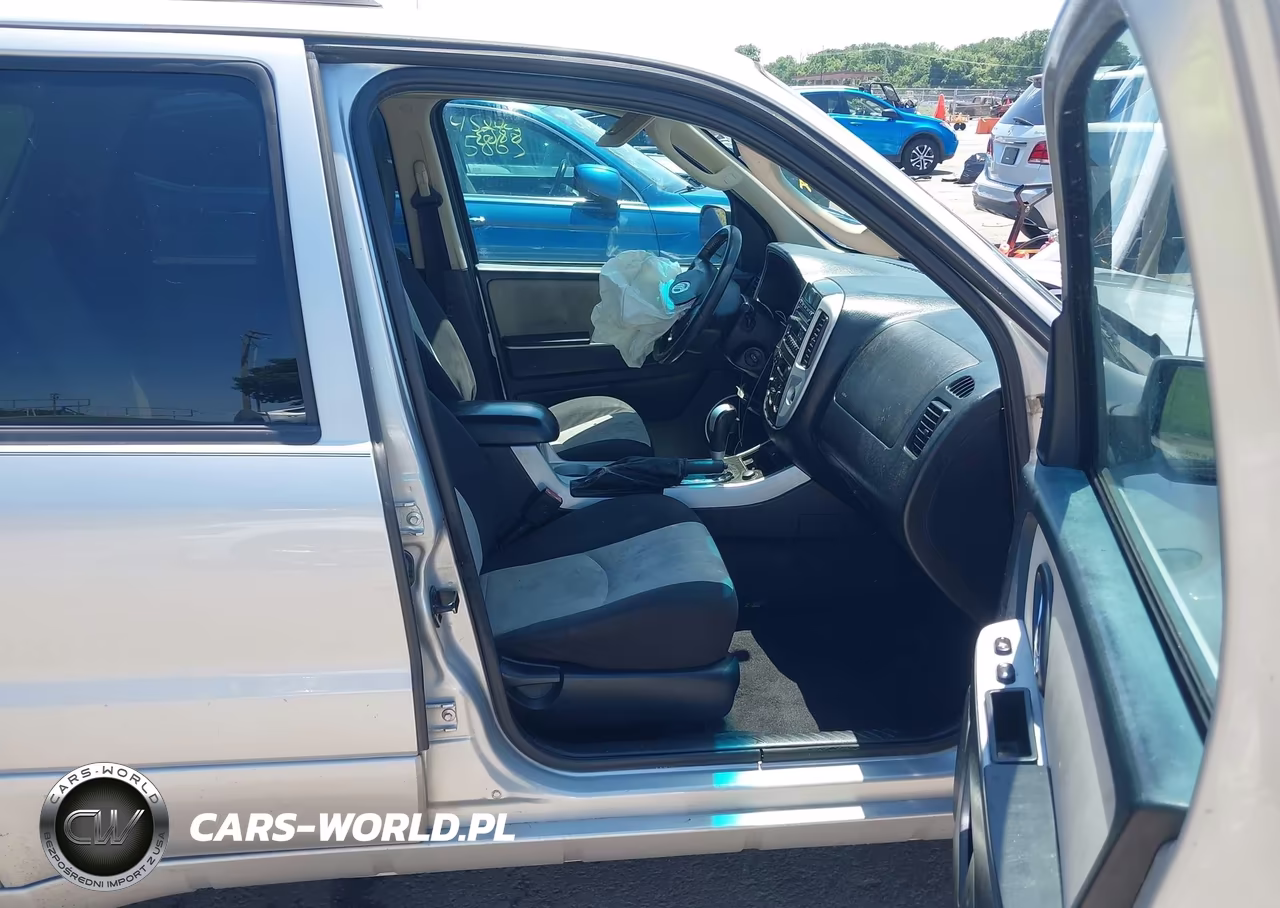 2007 Mercury Mariner Luxury VIN:4M2YU81167KJ03123 - 5