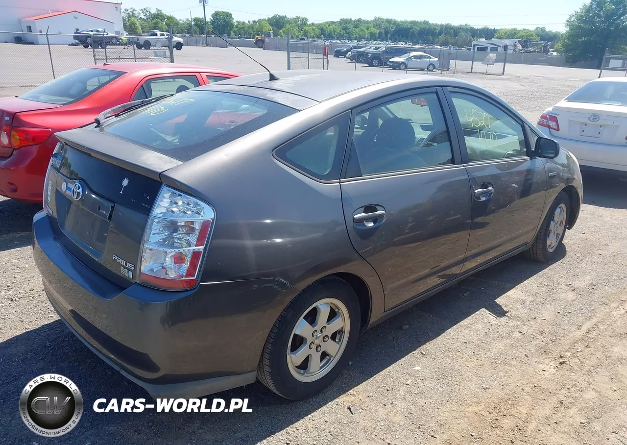 2008 Toyota Prius VIN:JTDKB20U183305907 - 4