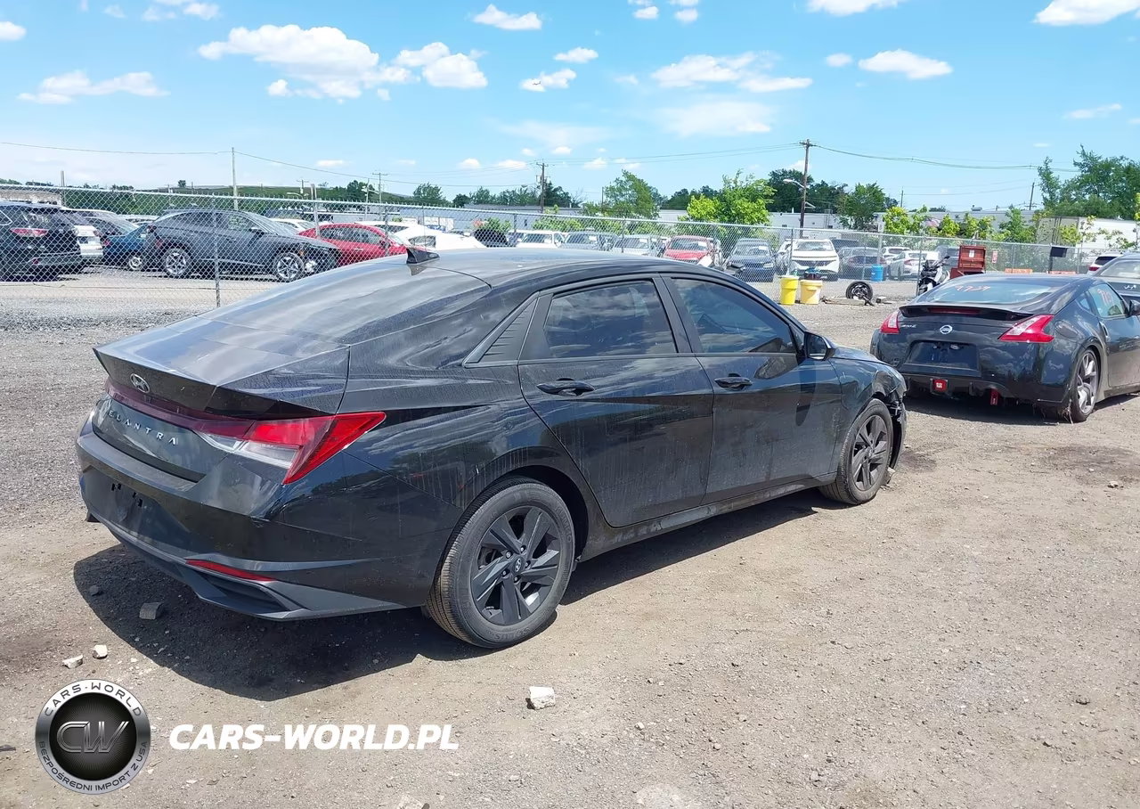 2021 Hyundai Elantra Sel VIN:KMHLM4AG9MU158058 - 4