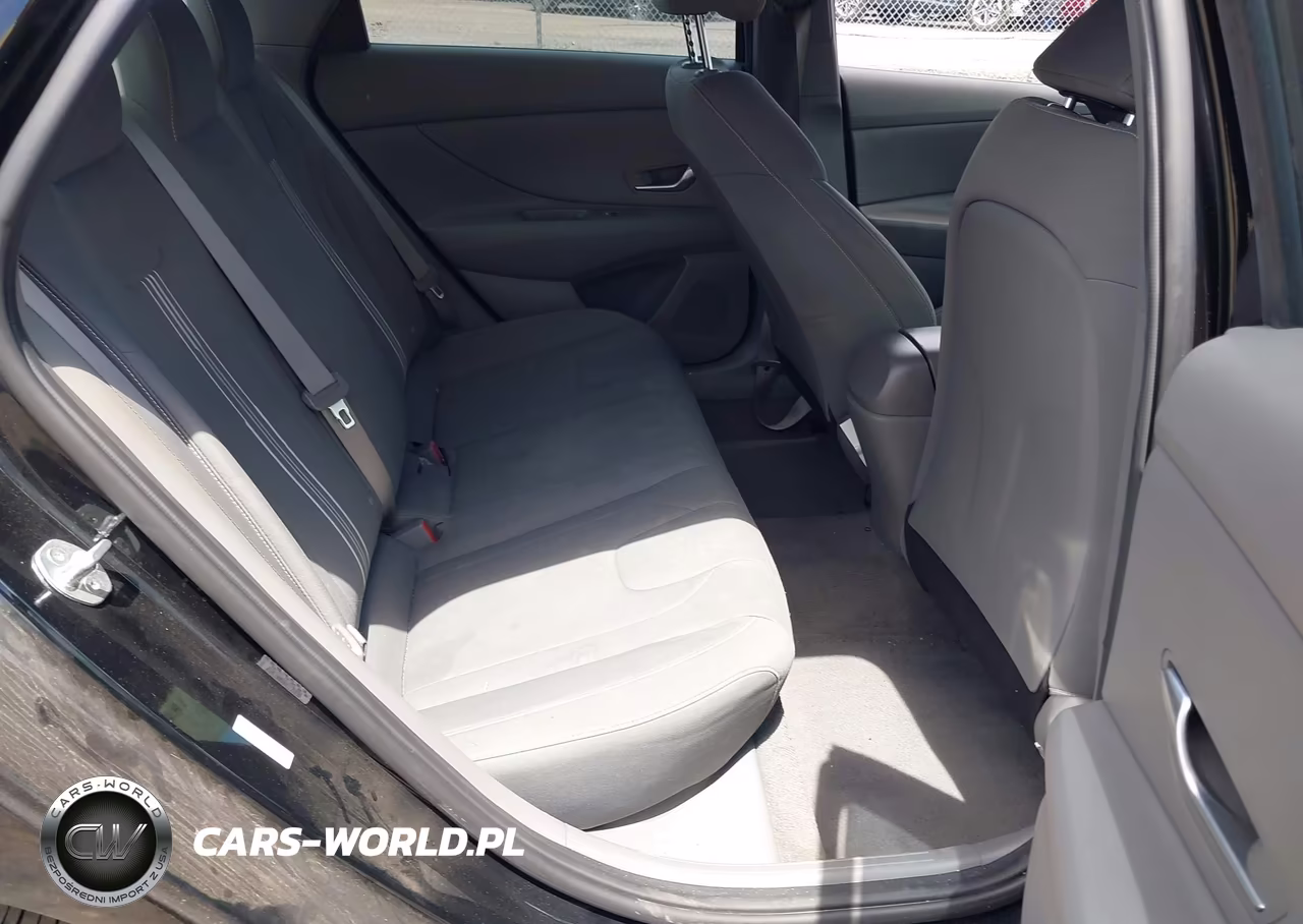 2021 Hyundai Elantra Sel VIN:KMHLM4AG9MU158058 - 8