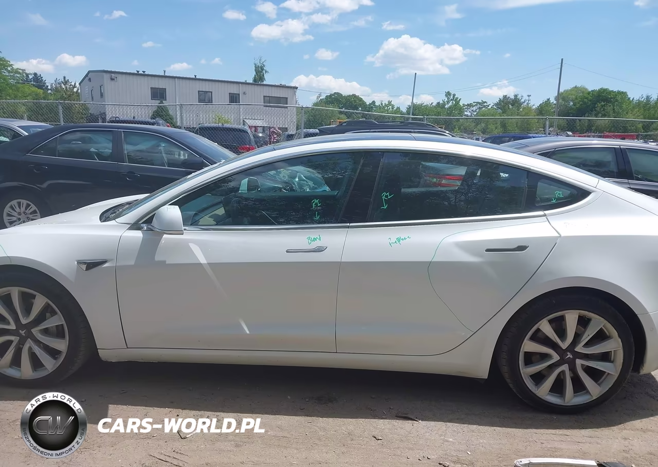2018 Tesla Model 3 Long Range-Performance VIN:5YJ3E1EB0JF134170 - 14