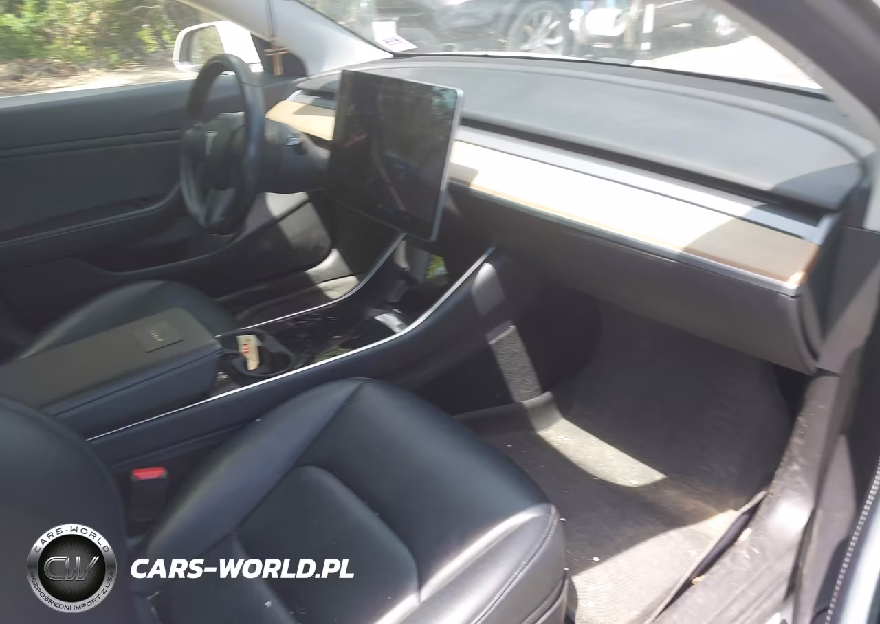 2018 Tesla Model 3 Long Range-Performance VIN:5YJ3E1EB0JF134170 - 5