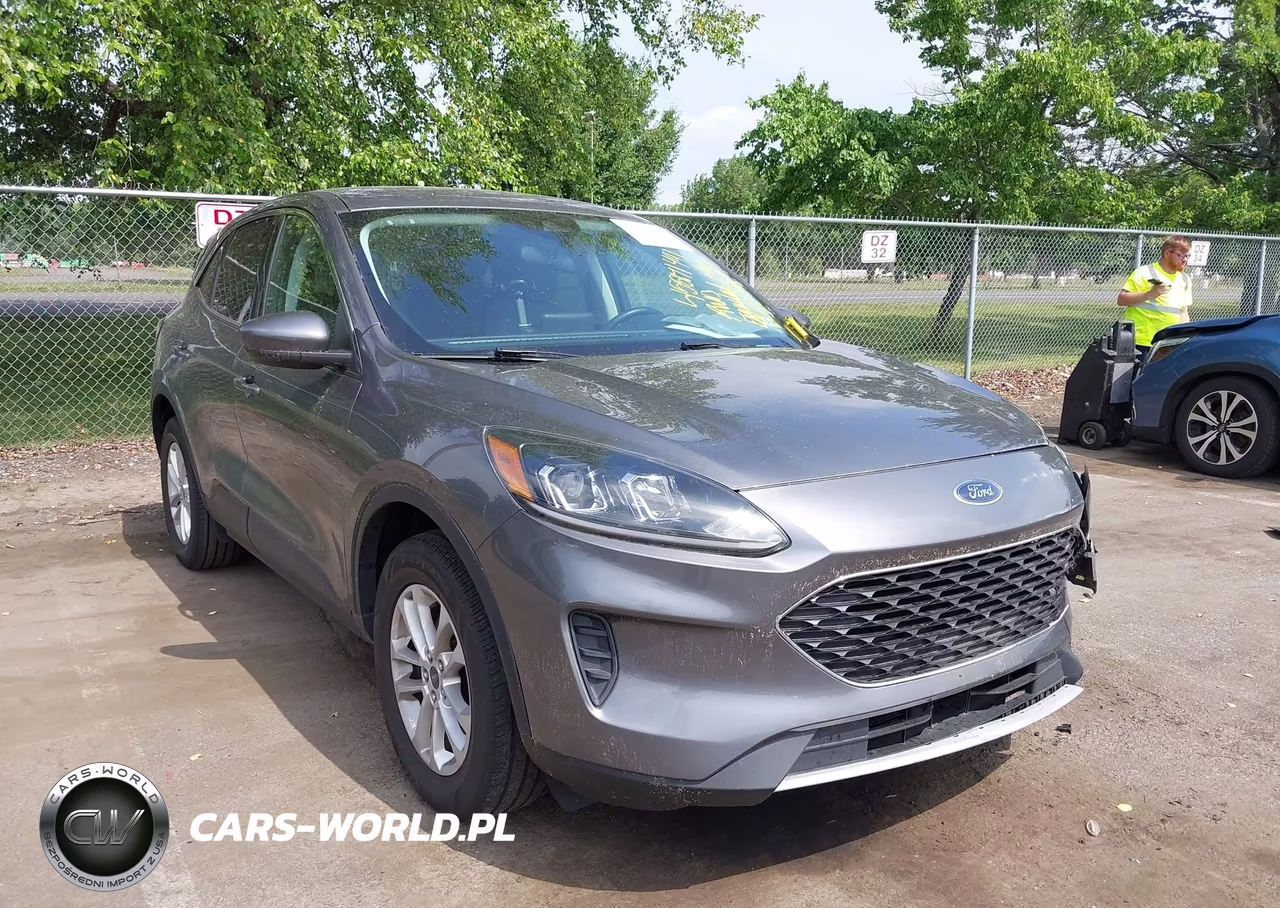 2021 Ford Escape Se
