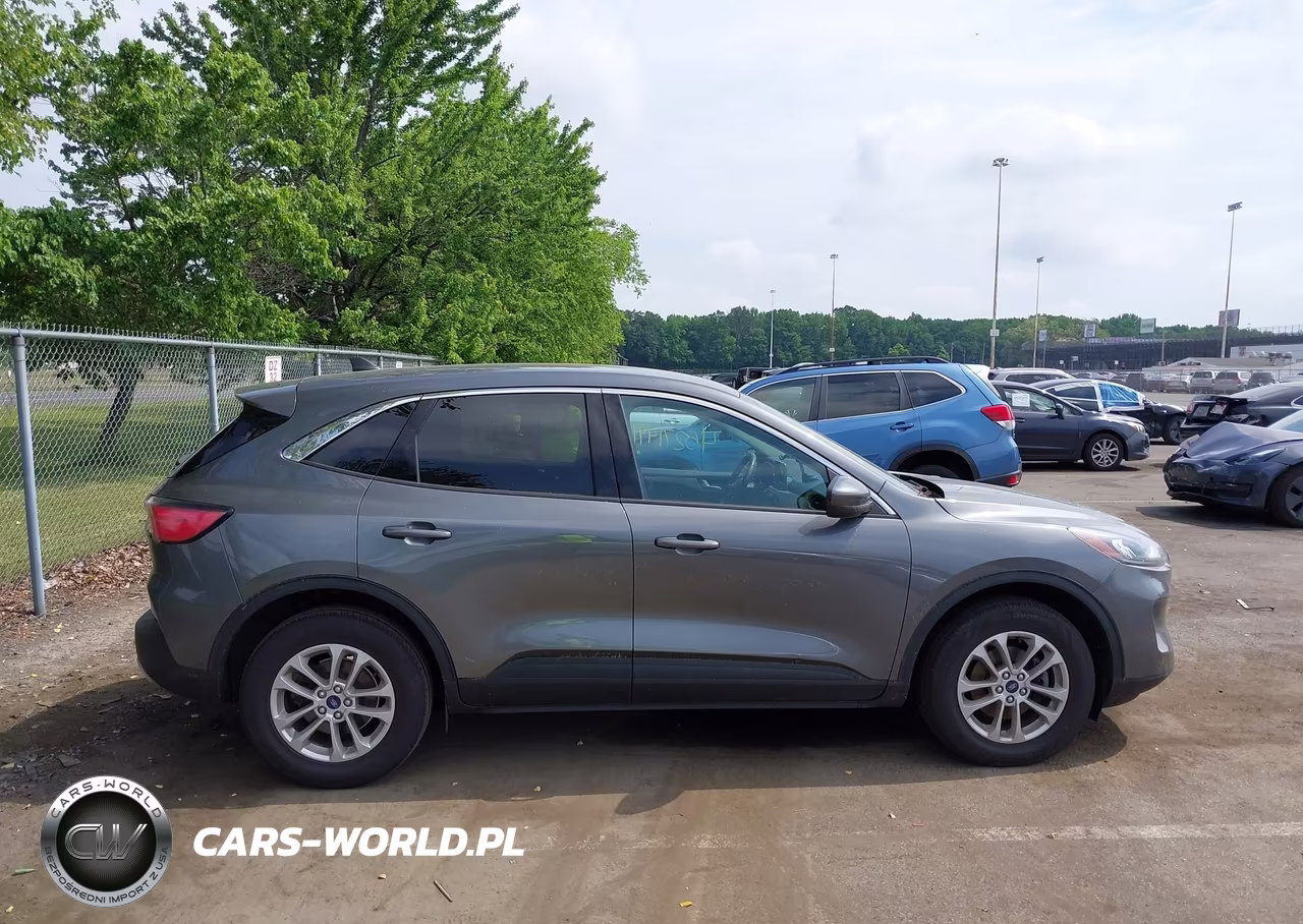 2021 Ford Escape Se VIN:1FMCU9G64MUA85063 - 13