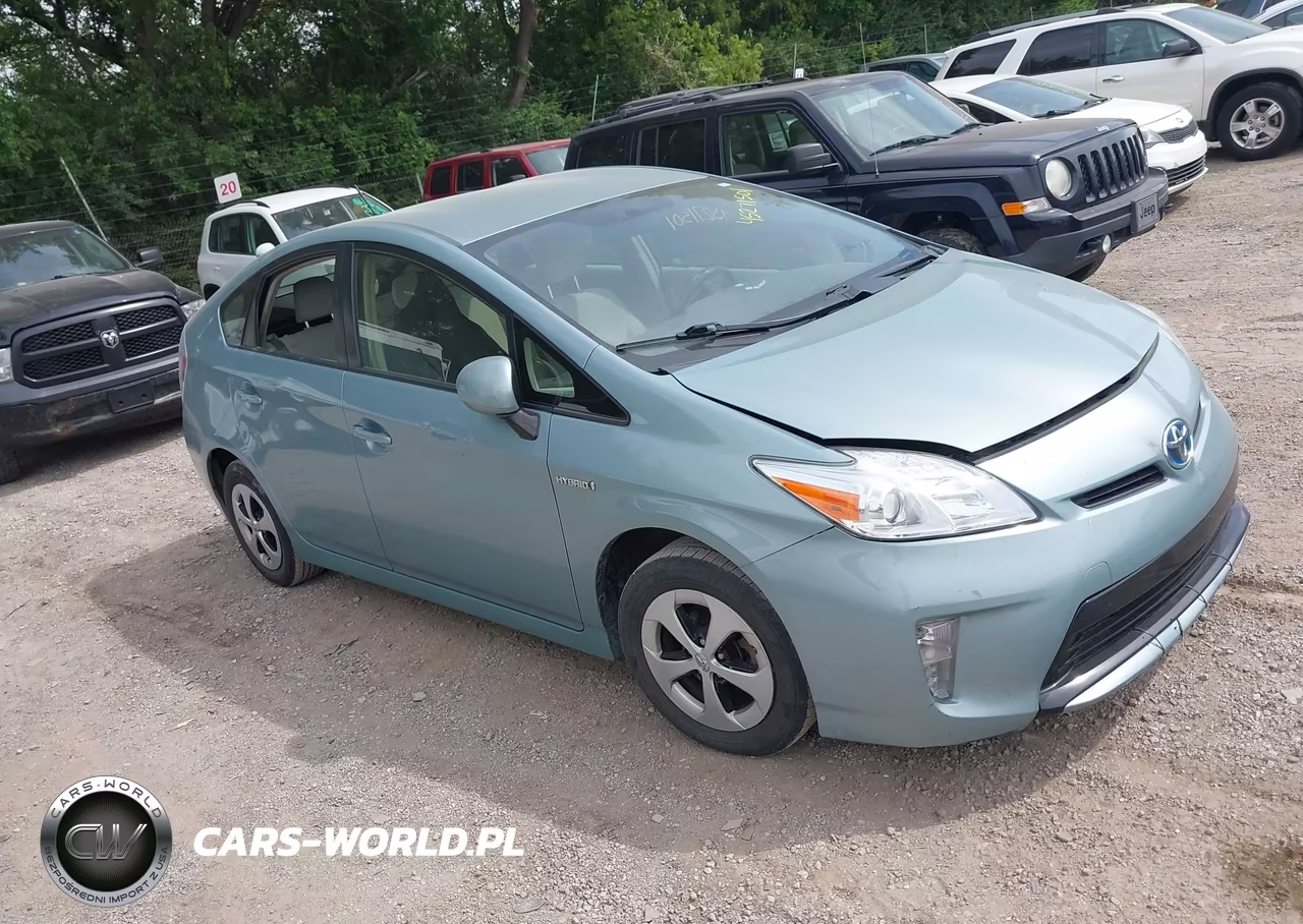 2015 Toyota Prius Three – zdjęcie 1 z 16