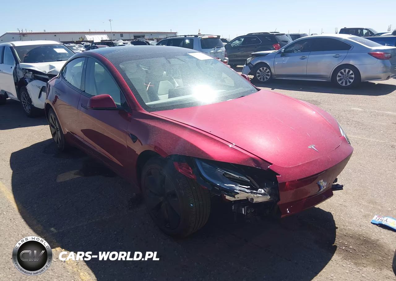 2025 Tesla Model 3 Long Range Rear-Wheel Drive-Standard Rear-Wheel Drive – zdjęcie 1 z 18