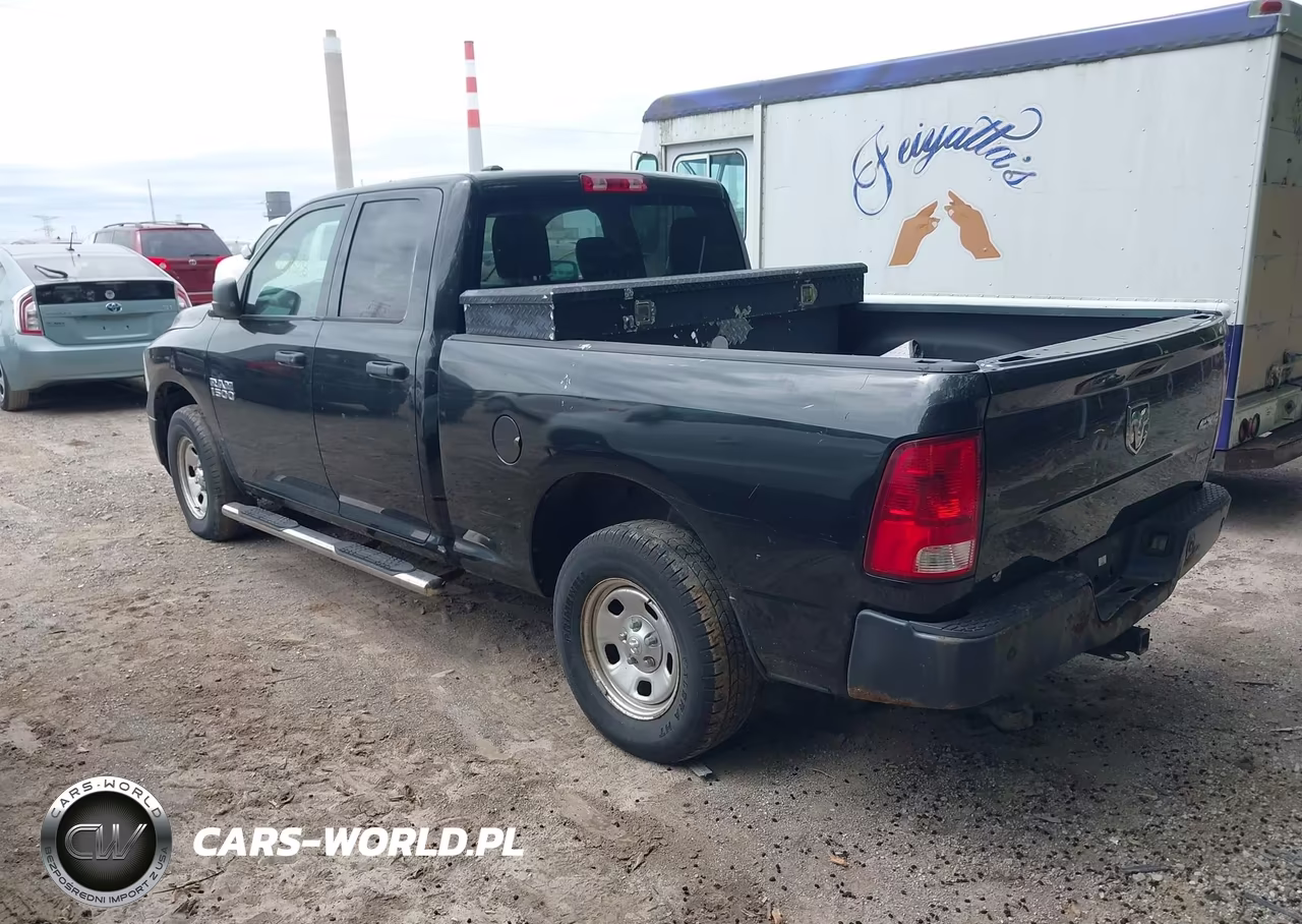 2017 Ram 1500 Tradesman 4X4 6'4 Box VIN:1C6RR7FG3HS586095 - 3