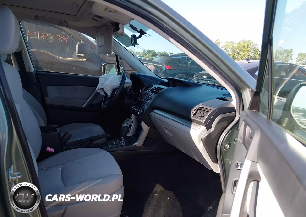 2015 Subaru Forester 2.5I Premium VIN:JF2SJADC8FH405082 - 5