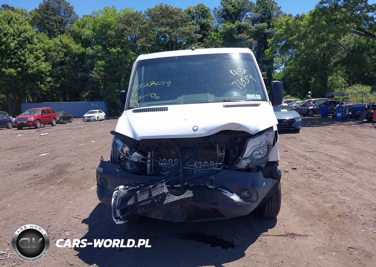 2014 Mercedes-Benz Sprinter 2500 Normal Roof VIN:WD3PE7CC0E5826074 - 12