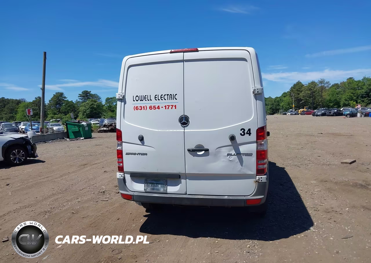 2014 Mercedes-Benz Sprinter 2500 Normal Roof VIN:WD3PE7CC0E5826074 - 16