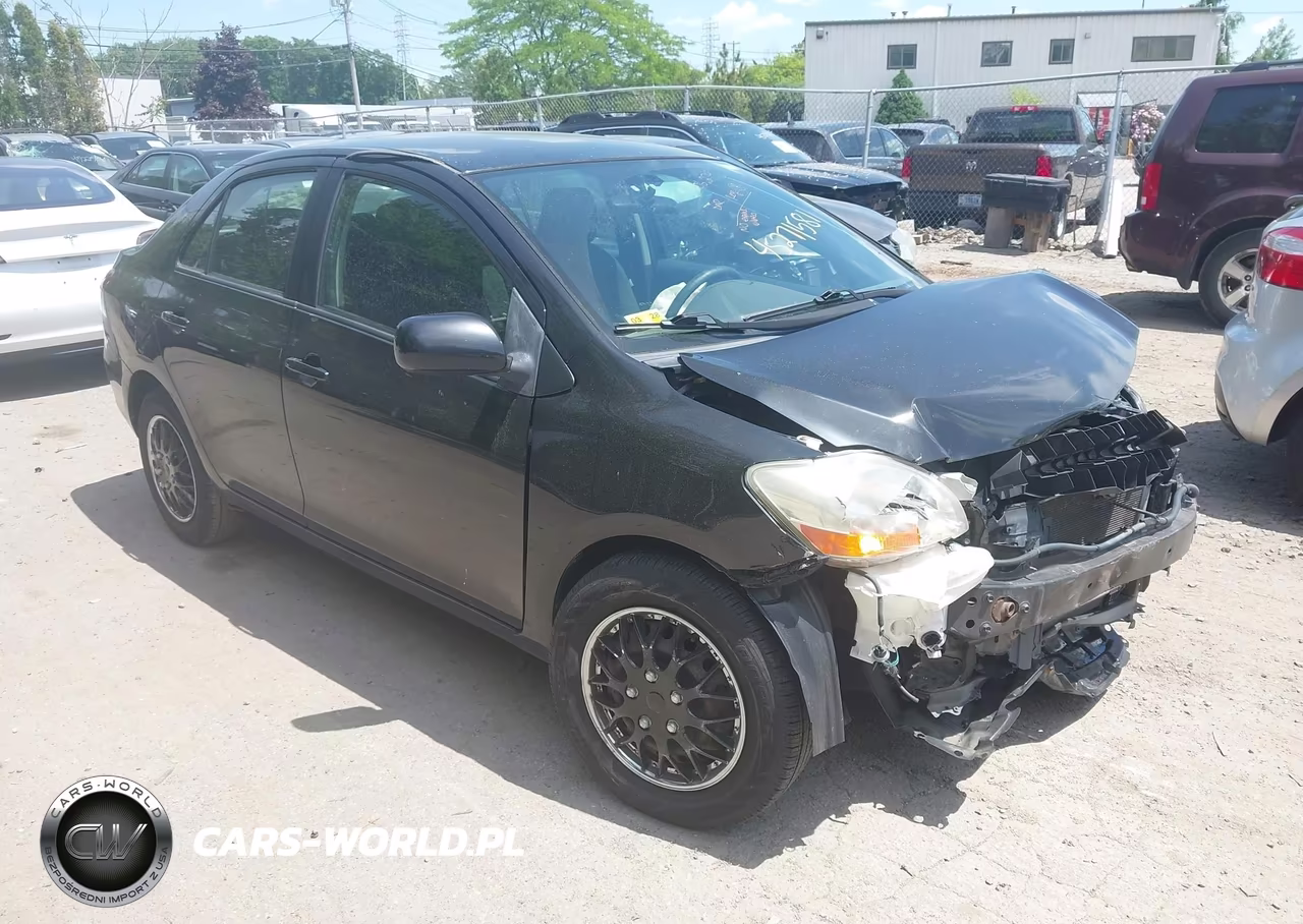 2010 Toyota Yaris – zdjęcie 1 z 12