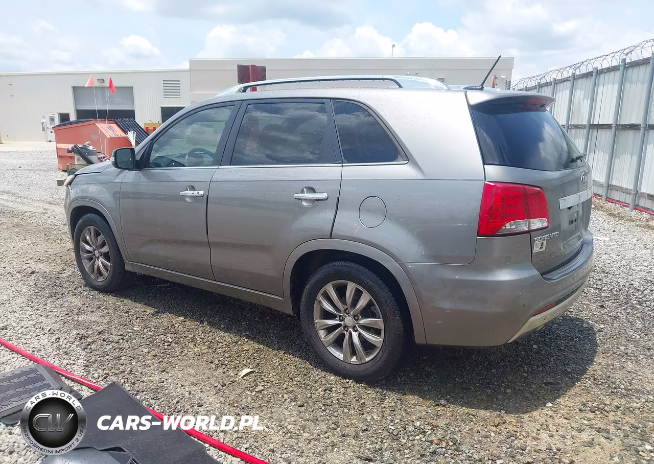 2013 Kia Sorento Sx VIN:5XYKW4A26DG396952 - 3
