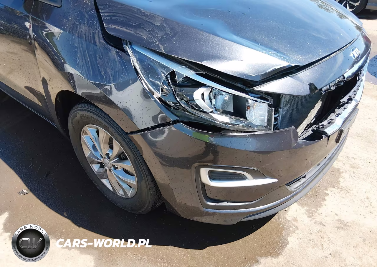 2019 Kia Sedona Lx VIN:KNDMB5C16K6541485 - 6