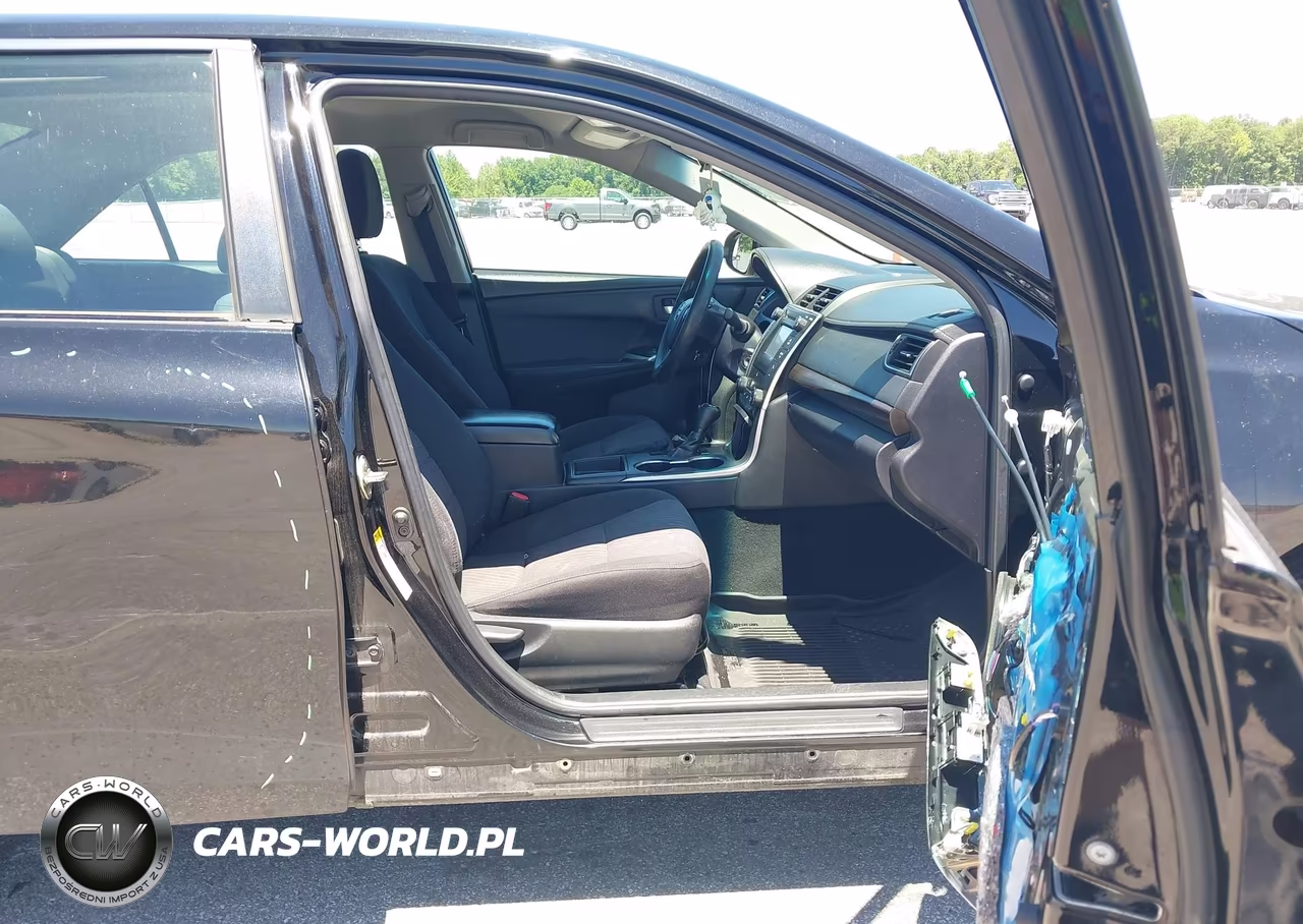 2016 Toyota Camry Le VIN:4T1BF1FK6GU236916 - 5