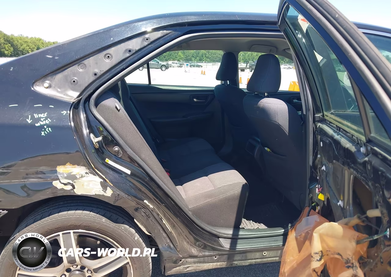2016 Toyota Camry Le VIN:4T1BF1FK6GU236916 - 8