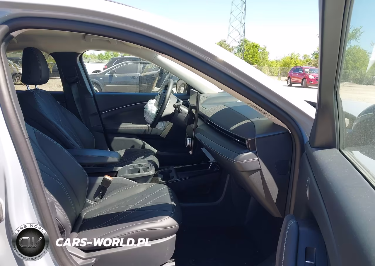 2025 Ford Mustang Mach-E Select VIN:3FMTK1S5XSMA03893 - 5