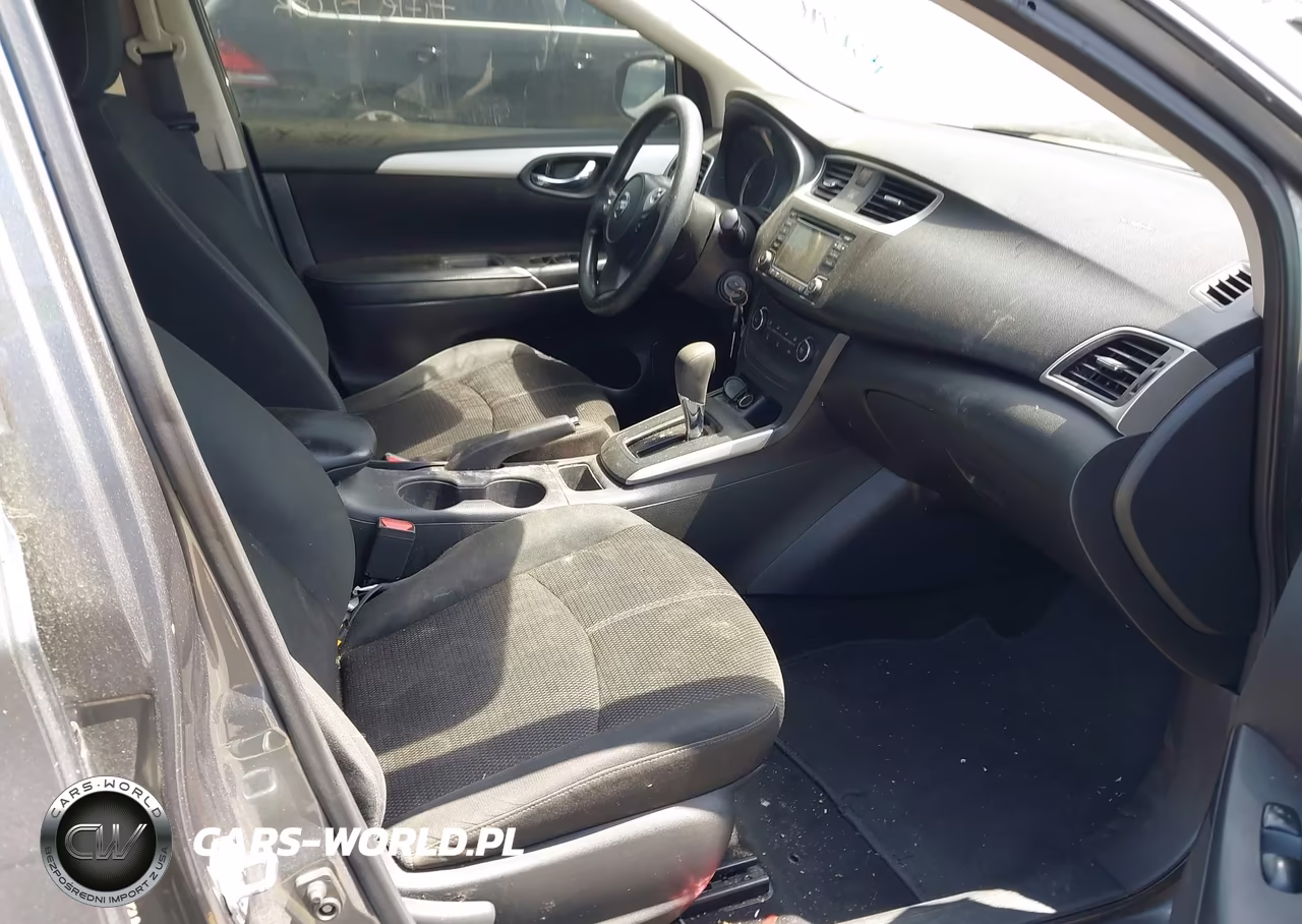 2018 Nissan Sentra S VIN:3N1AB7AP2JY260266 - 5