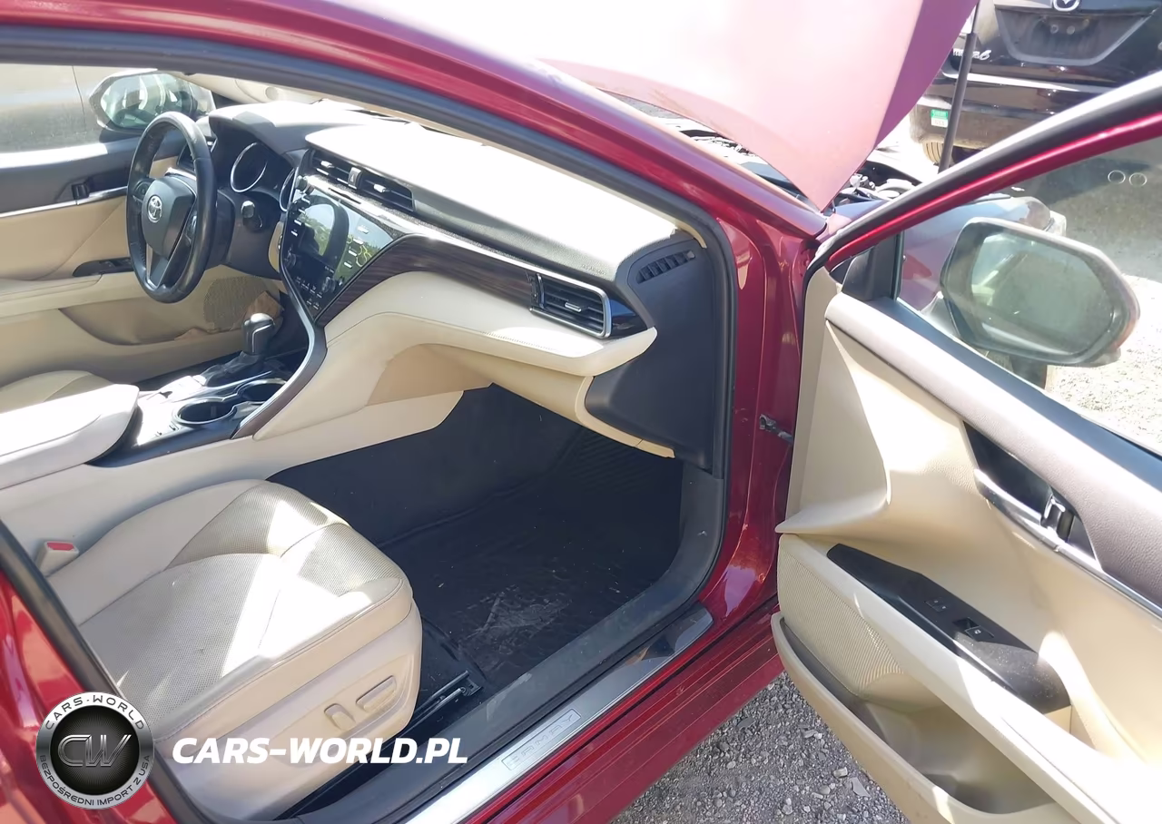 2020 Toyota Camry Xle Hybrid VIN:4T1F31AK0LU013637 - 5