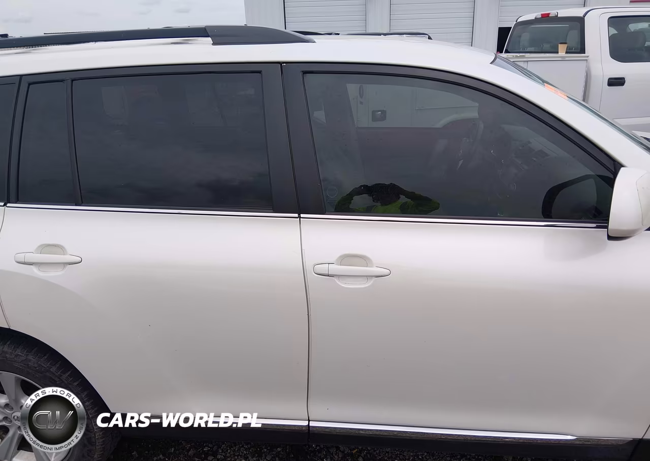 2013 Toyota Highlander Base Plus V6 VIN:5TDZK3EHXDS089855 - 13