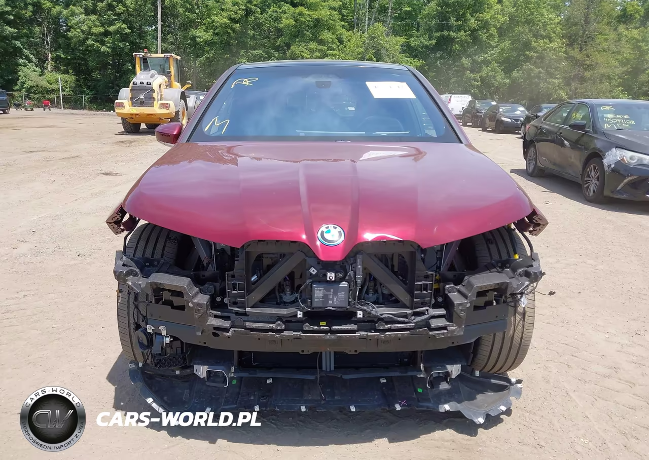 2023 BMW Ix xDrive50 VIN:WB523CF09PCM41171 - 13