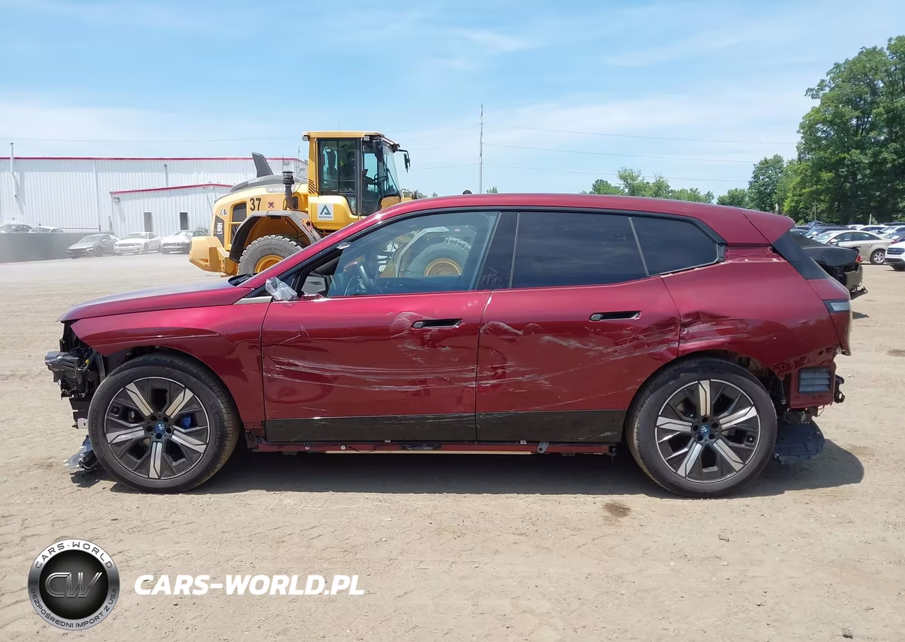 2023 BMW Ix xDrive50 VIN:WB523CF09PCM41171 - 15