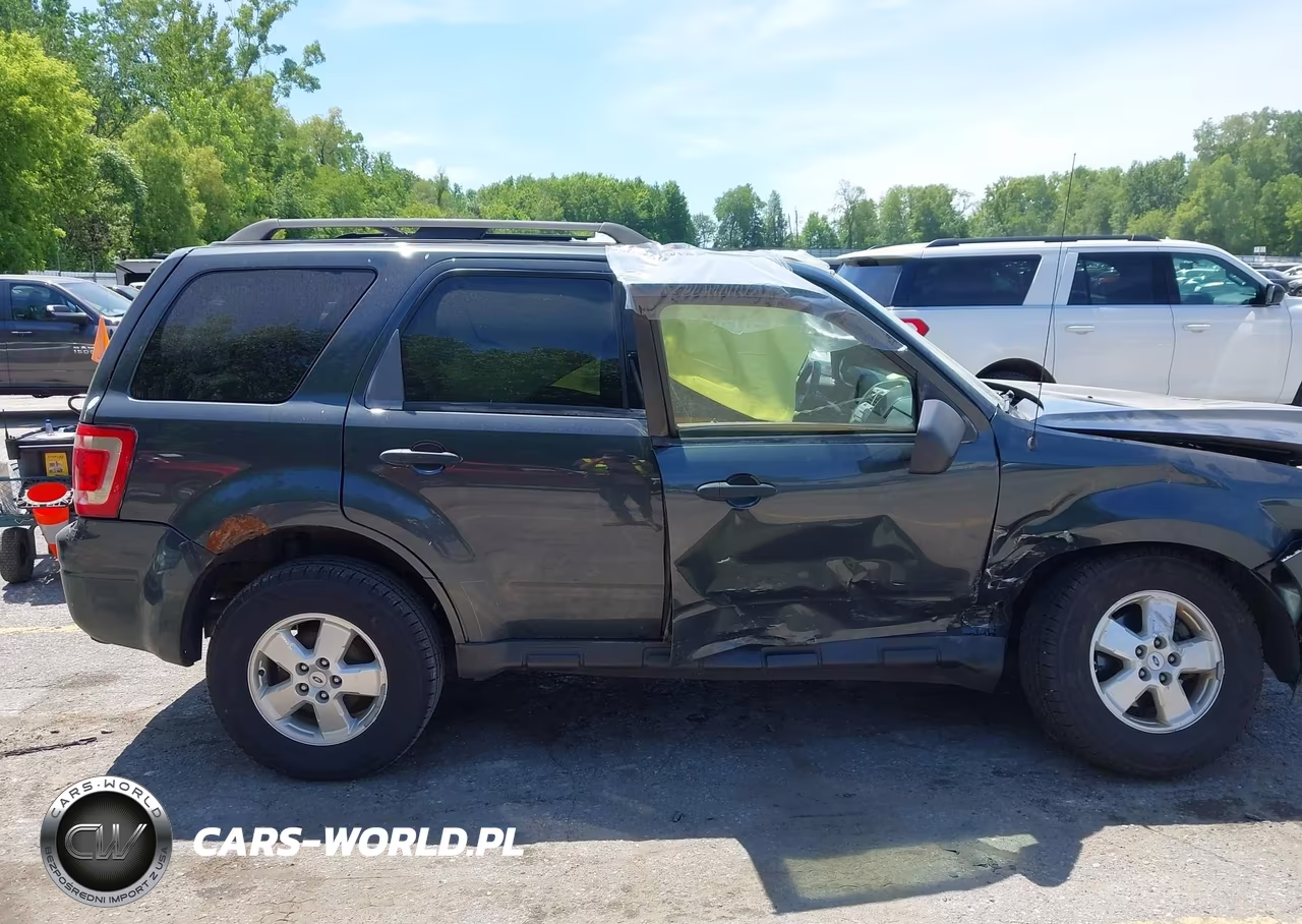 2009 Ford Escape Xlt VIN:1FMCU03759KA26004 - 13