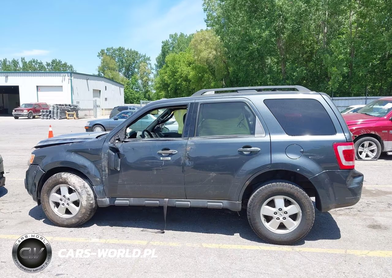 2009 Ford Escape Xlt VIN:1FMCU03759KA26004 - 14