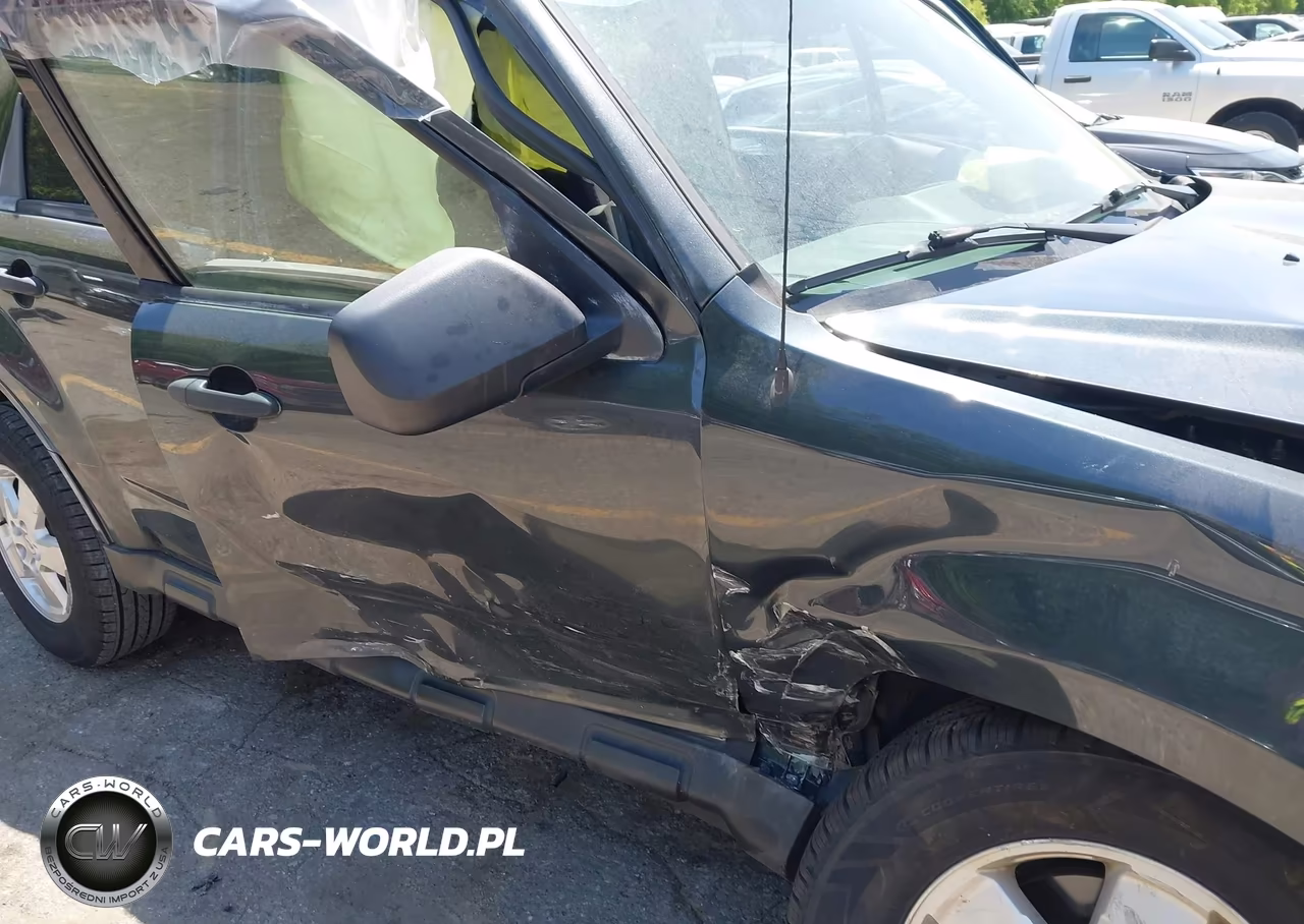 2009 Ford Escape Xlt VIN:1FMCU03759KA26004 - 17