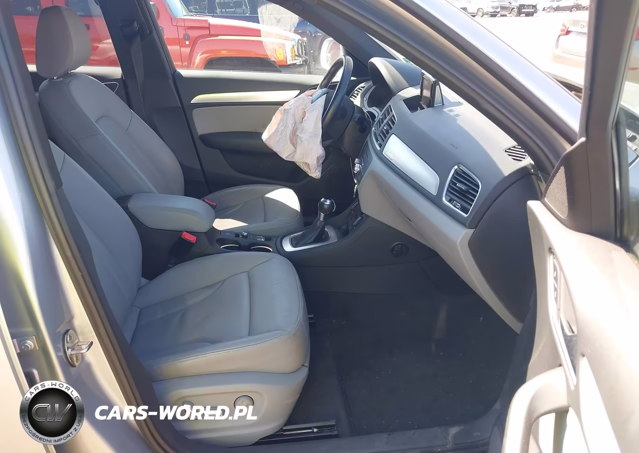 2018 Audi Q3 2.0T Premium-2.0T Sport Premium VIN:WA1ECCFS0JR022076 - 5