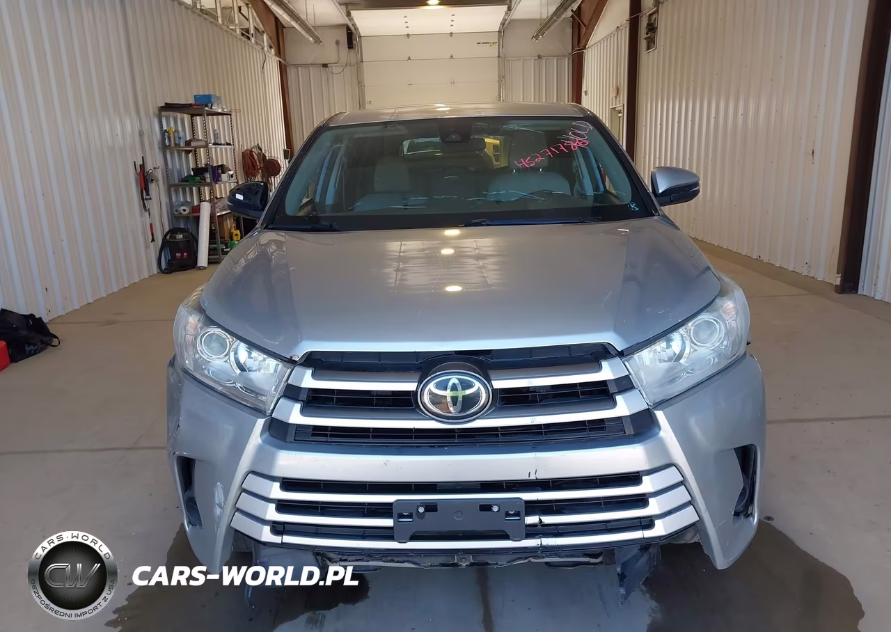 2017 Toyota Highlander Le VIN:5TDBZRFH0HS399324 - 12
