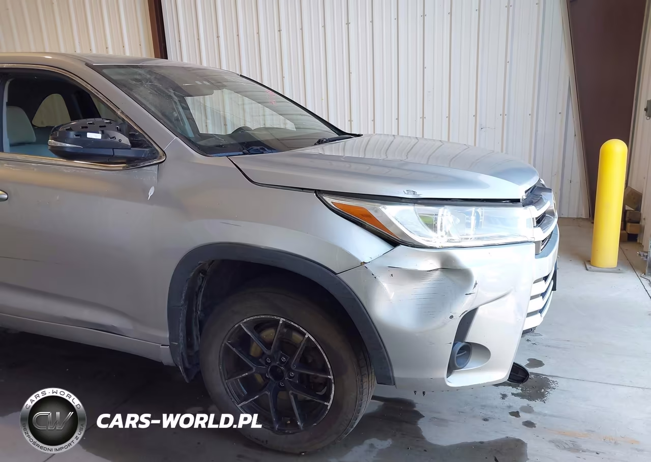 2017 Toyota Highlander Le VIN:5TDBZRFH0HS399324 - 17