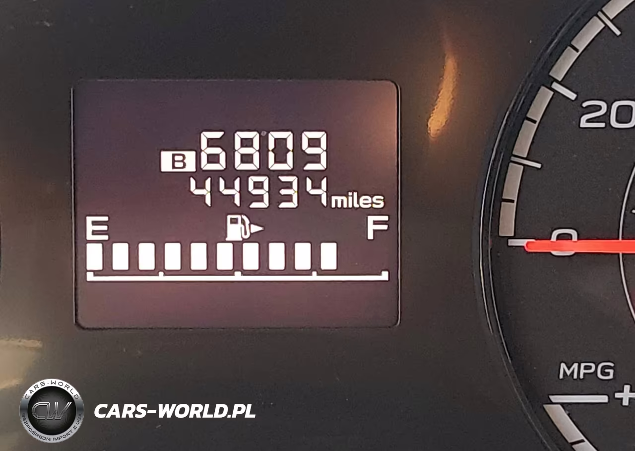 2023 Subaru Crosstrek Premium VIN:JF2GTACC3PG241474 - 15