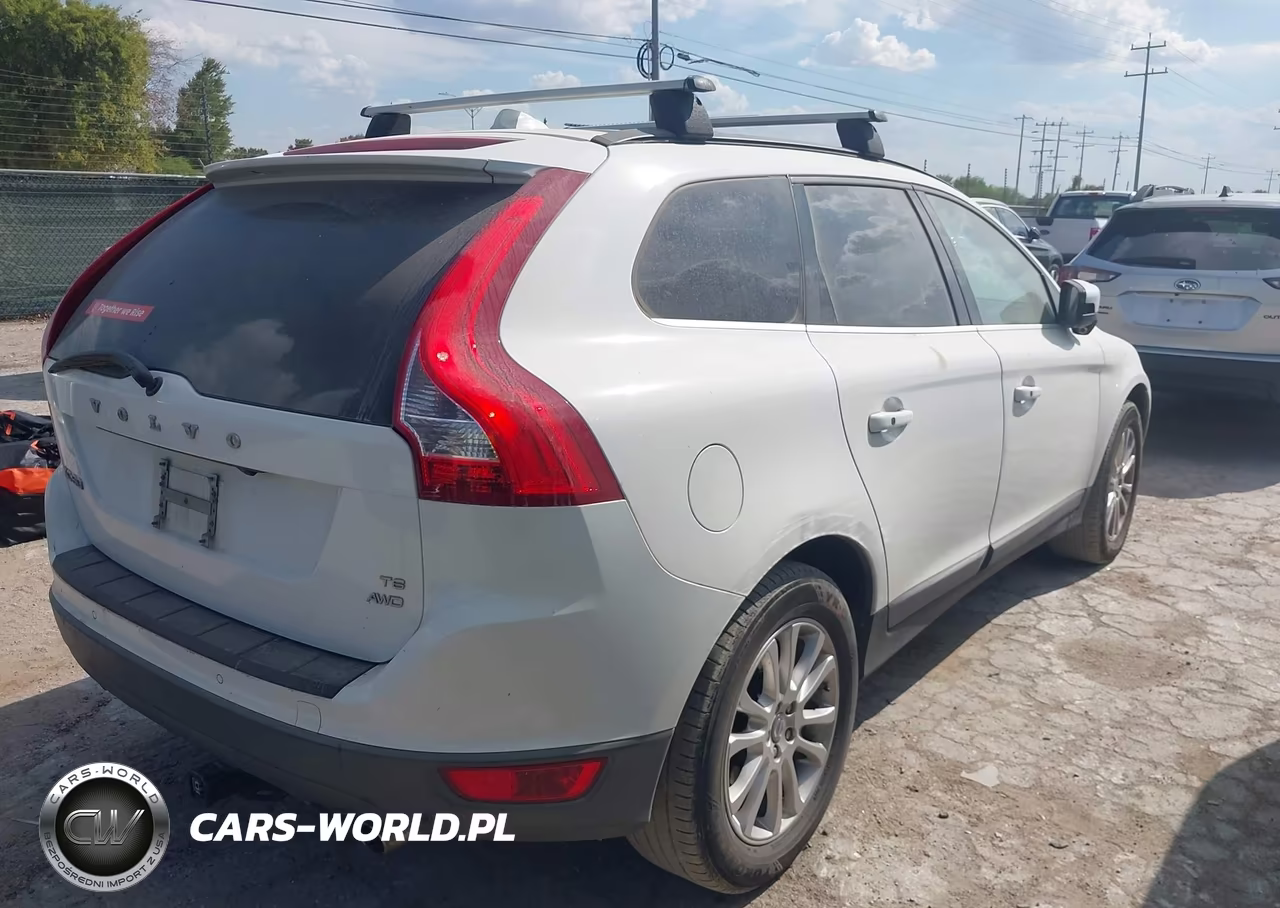 2010 Volvo Xc60 T6-T6 R-Design VIN:YV4992DZ8A2082337 - 4